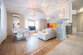  LEVI White House  Киттила